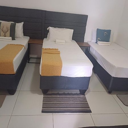 Jayla Homestay Maun Exteriör bild